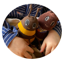 Lade das Bild in den Galerie-Viewer, Download Schnittmuster und Nähanleitung „Hermine Hummel“