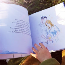 Lade das Bild in den Galerie-Viewer, Buch: "Eine kleine Geschichte über die Verbundenheit der Welt"